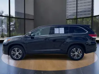 Toyota Highlander 2019 LE 4dr SUV (3.5L V6)