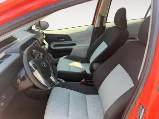 Toyota Prius c 2013 Two 4dr Hatchback