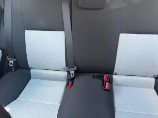 Toyota Prius c 2013 Two 4dr Hatchback