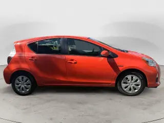 Toyota Prius c 2013 Two 4dr Hatchback