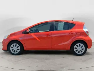 Toyota Prius c 2013 Two 4dr Hatchback