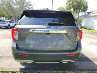 Ford Explorer 2023 XLT 4p SUV
