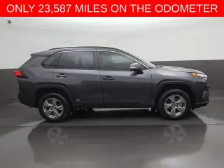 Toyota RAV4 Hybrid 2025 AWD XLE 4dr SUV