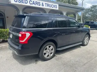 Ford Expedition 2021 4x2 XLT 4dr SUV