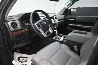 Toyota Tundra 2015 4x2 Limited 4dr CrewMax Cab Pickup SB (5.7L V8)