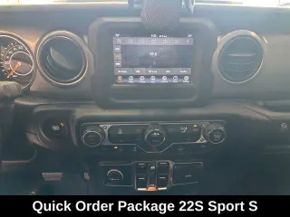Jeep Wrangler Unlimited 2021 4x4 Sport 4p SUV
