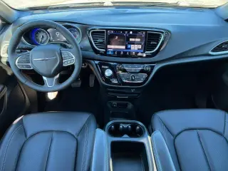 Chrysler Pacifica 2026 Select 4dr Mini-Van