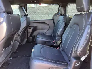 Chrysler Pacifica 2026 Select 4dr Mini-Van