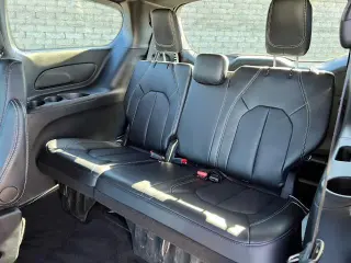 Chrysler Pacifica 2026 Select 4dr Mini-Van