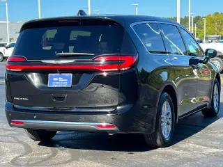 Chrysler Pacifica 2026 Select 4dr Mini-Van