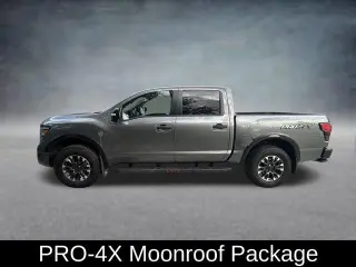 Nissan Titan 2024 4x4 Platinum Reserve 4dr Crew Cab 5.6 ft. SB