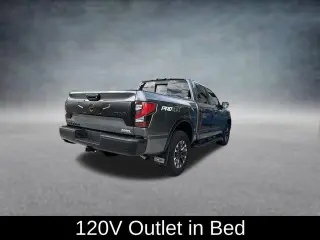 Nissan Titan 2024 4x4 Platinum Reserve 4dr Crew Cab 5.6 ft. SB