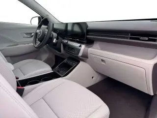 Hyundai KONA 2026 SEL Premium 4dr SUV