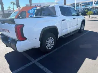 Toyota Tundra 2023 4x4 SR5 4dr CrewMax Cab Pickup SB