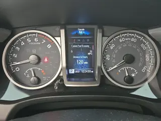 Toyota Tacoma 2021 4x2 TRD Todo Terreno 4p Doble Cab 5.0 ft CB