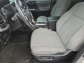 Toyota Tacoma 2021 4x2 TRD Todo Terreno 4p Doble Cab 5.0 ft CB
