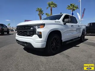 Chevrolet Silverado 1500 2022 4x2 Custom 4p Cabina Crew 5.8 ft. CB
