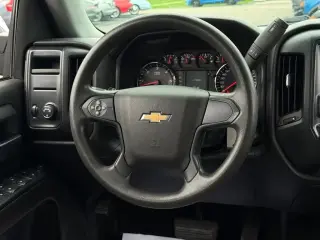 Chevrolet Silverado 1500 2015 4x4 LS 4dr Cab doble 6.5 pies ST