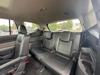 Volkswagen Atlas 2021 AWD SE 4Motion 4p SUV con Tecnología (lanzamiento medio del año)