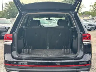 Volkswagen Atlas 2021 AWD SE 4Motion 4p SUV con Tecnología (lanzamiento medio del año)