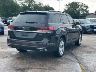 Volkswagen Atlas 2021 AWD SE 4Motion 4p SUV con Tecnología (lanzamiento medio del año)