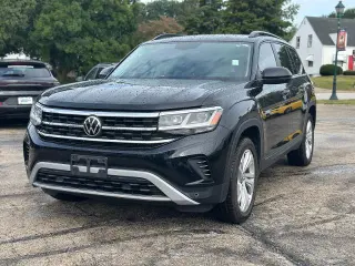 Volkswagen Atlas 2021 AWD SE 4Motion 4p SUV con Tecnología (lanzamiento medio del año)