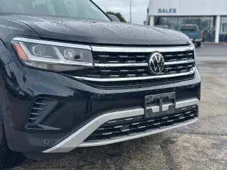 Volkswagen Atlas 2021 AWD SE 4Motion 4p SUV con Tecnología (lanzamiento medio del año)