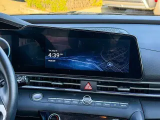 Hyundai ELANTRA 2025 SEL Convenience Sedán de 4 puertas