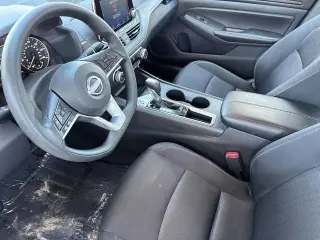 Nissan Altima 2025 2.5 SV 4dr Sedán