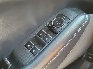Ford Mustang Mach-E 2023 Select 4dr SUV