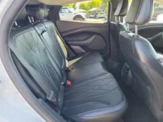 Ford Mustang Mach-E 2023 Select 4dr SUV