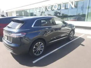 Lincoln Nautilus 2023 Reserve 4dr SUV