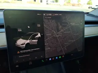 Tesla Model Y 2022 AWD Long Range 4p Crossover
