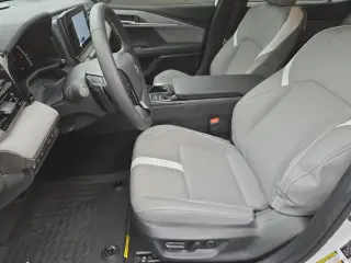 Toyota Camry 2025 SE 4dr Sedán
