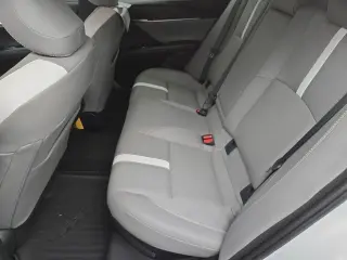 Toyota Camry 2025 SE 4dr Sedán