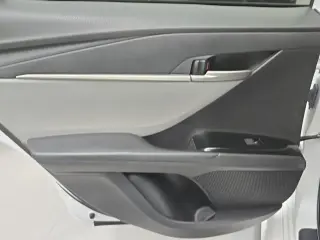 Toyota Camry 2025 SE 4dr Sedán