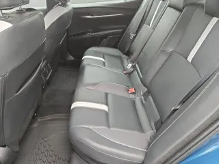 Toyota Camry 2025 SE 4dr Sedan
