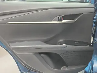 Toyota Camry 2025 SE 4dr Sedan