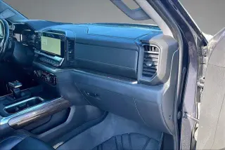 Chevrolet Silverado 1500 2023 4x4 LT 4dr Crew Cab 5.8 ft. SB con 1LT