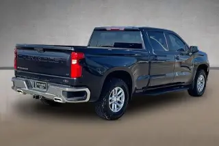 Chevrolet Silverado 1500 2023 4x4 LT 4dr Crew Cab 5.8 ft. SB con 1LT