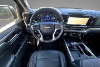 Chevrolet Silverado 1500 2023 4x4 LT 4dr Crew Cab 5.8 ft. SB con 1LT