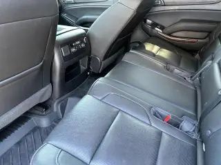 GMC Yukon XL 2018 4x2 SLT SUV 4 puertas