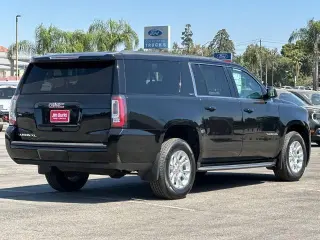 GMC Yukon XL 2018 4x2 SLT SUV 4 puertas
