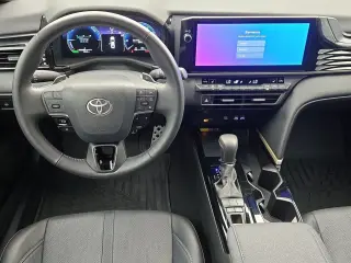 Toyota Camry 2025 SE 4dr Sedan