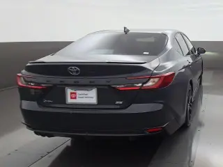 Toyota Camry 2025 SE 4dr Sedan