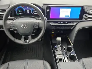 Toyota Camry 2025 SE 4dr Sedan