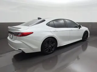 Toyota Camry 2025 SE 4dr Sedan