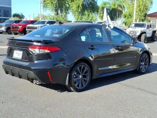 Toyota Corolla 2026 SE 4dr Sedán