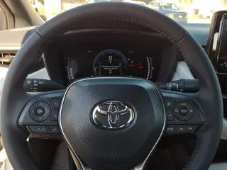 Toyota Corolla 2026 SE 4dr Sedán