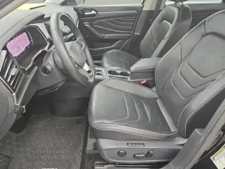 Volkswagen Jetta 2024 SEL 4dr Sedán